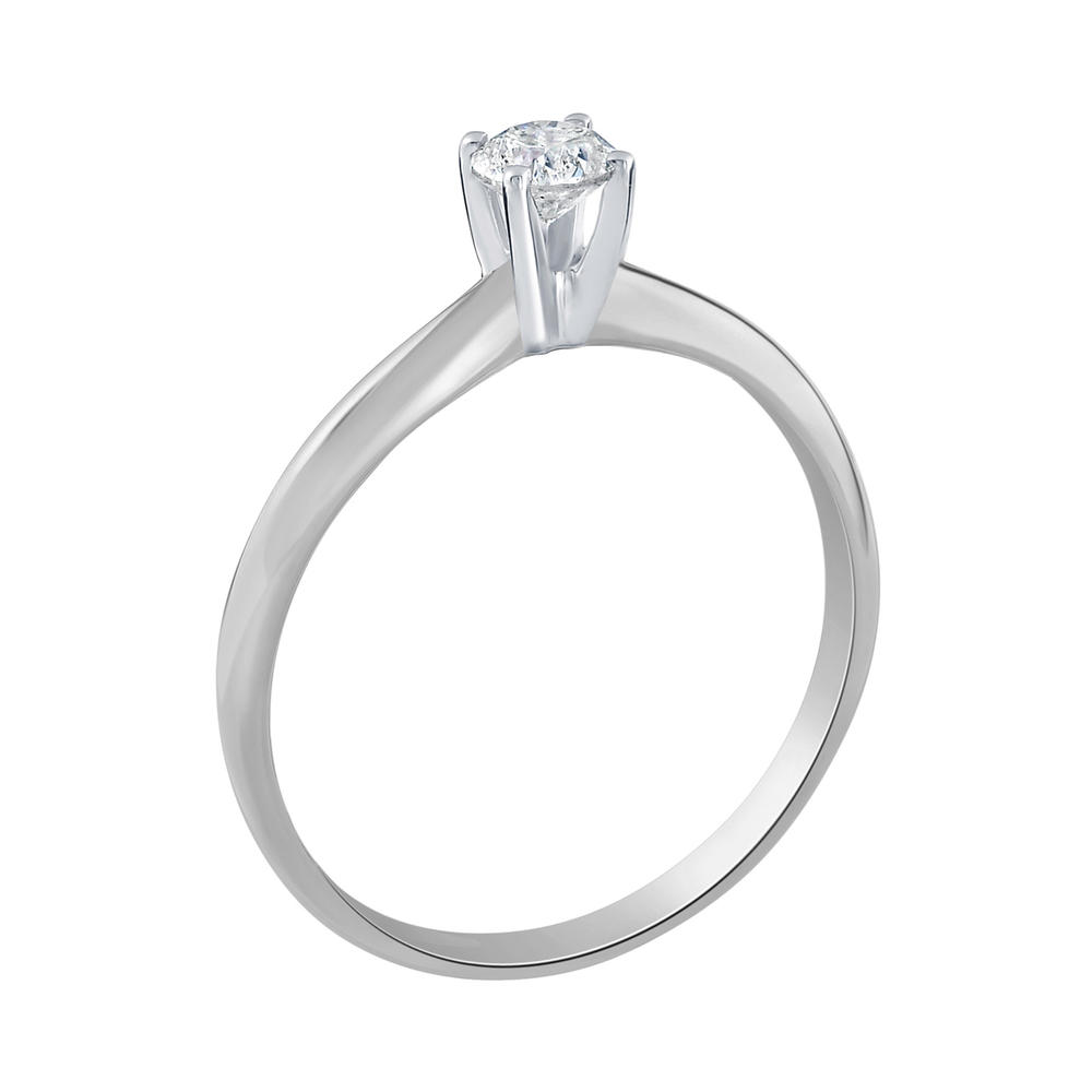 14K White Gold 1/4 ct Round Solitaire Diamond Ring