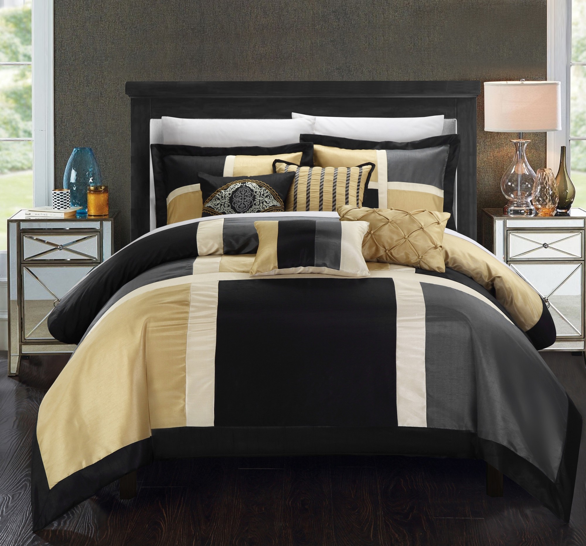 Chic Home Filomena 11 Piece Bed in a Bag Comforter Set