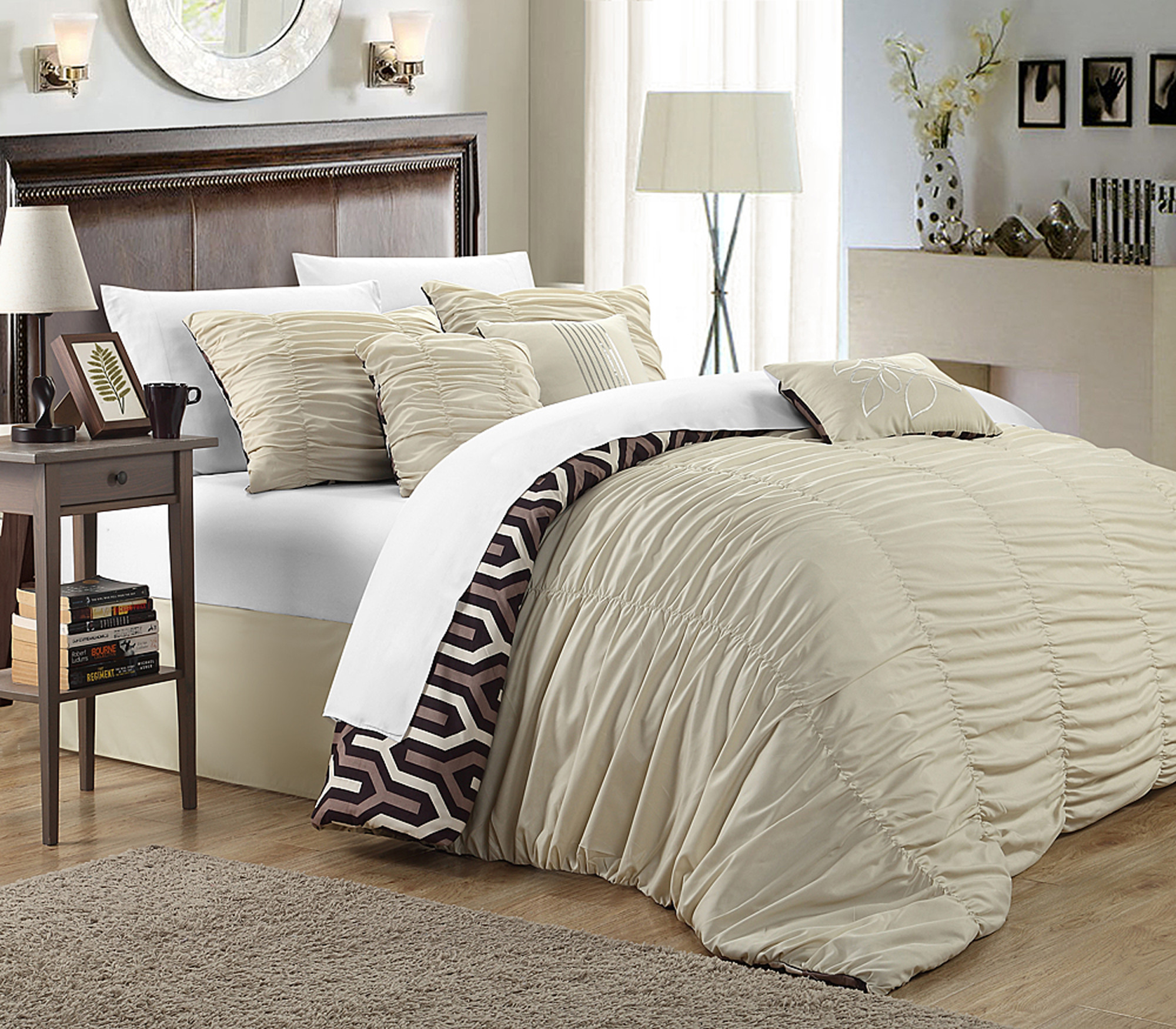 Chic Home Lester 11 Piece Queen Bed in a Bag Comforter Set