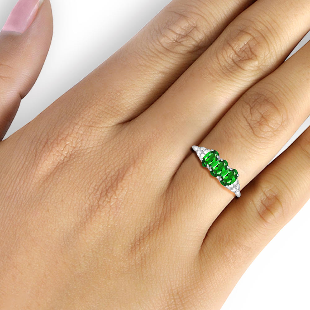 JewelonFire 1 1/3 Carat T.G.W. Chrome Diopside And White Diamond Accent Sterling Silver Ring