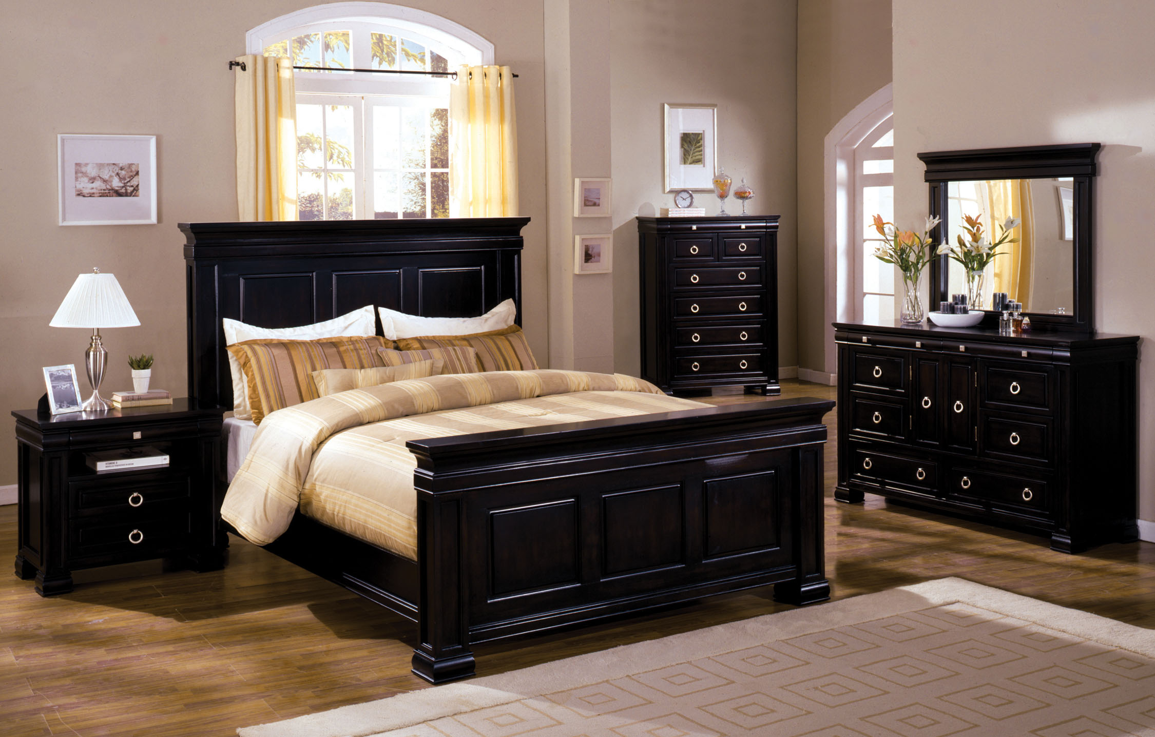 Furniture of America Ottove Traditional Platform Bed