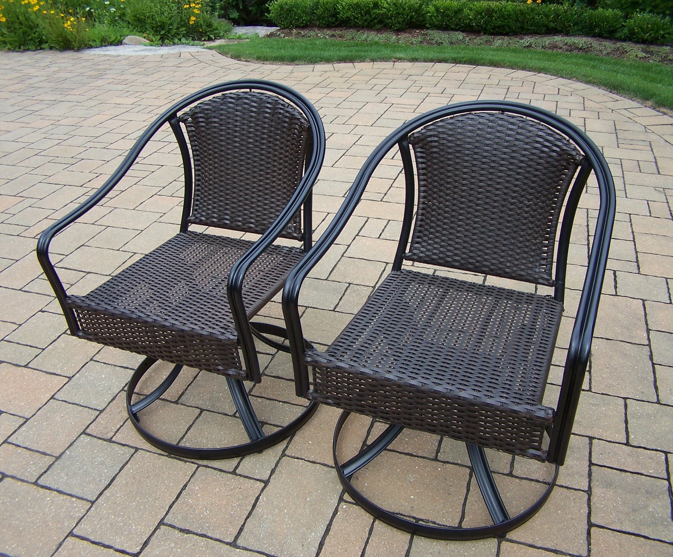 Oakland Living Pair of Swivel Wicker Chairs with Round backs (Pack of 2)