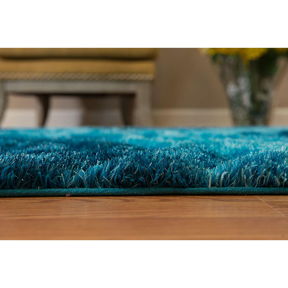 United Weavers of America Finesse Fluffy Blue Area Rug