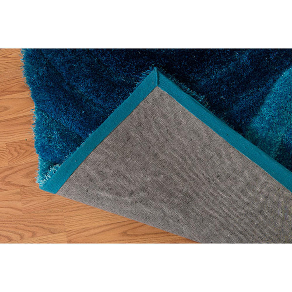 United Weavers of America Finesse Fluffy Blue Area Rug