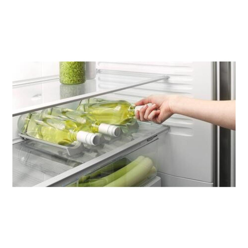 Fisher & Paykel RF170WDLX5N 17.1cu.ft. Freestanding Refrigerator Freezer