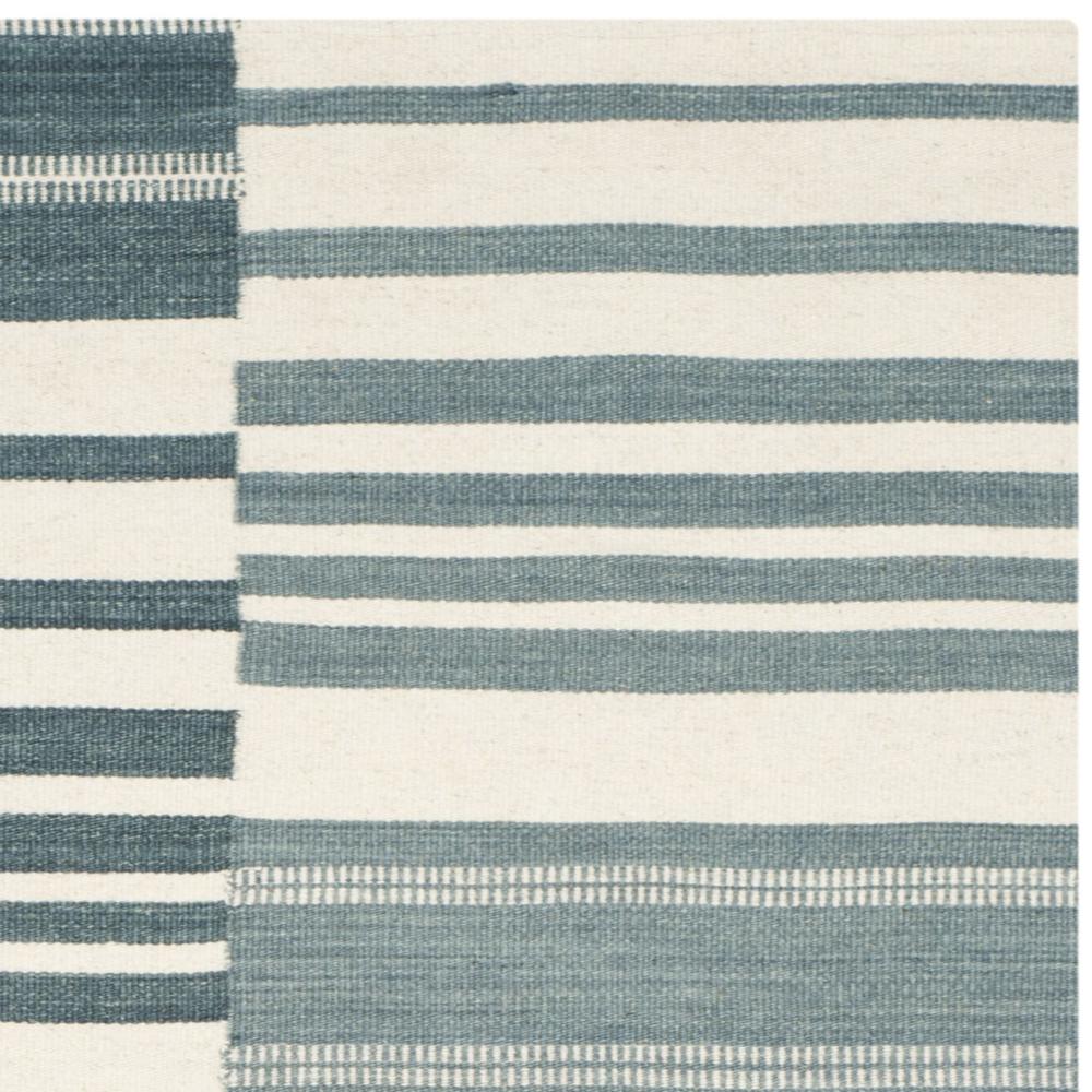 Safavieh  Hand-Woven Kilim Blue/ Ivory Wool Rug (9' x 12')