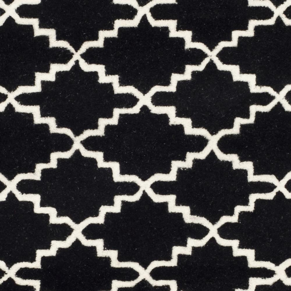 Safavieh  Chatham Collection CHT721K Handmade Black and Ivory Premium Wool Area Rug (8'9" x 12') 8'9", 12', Black / Ivory