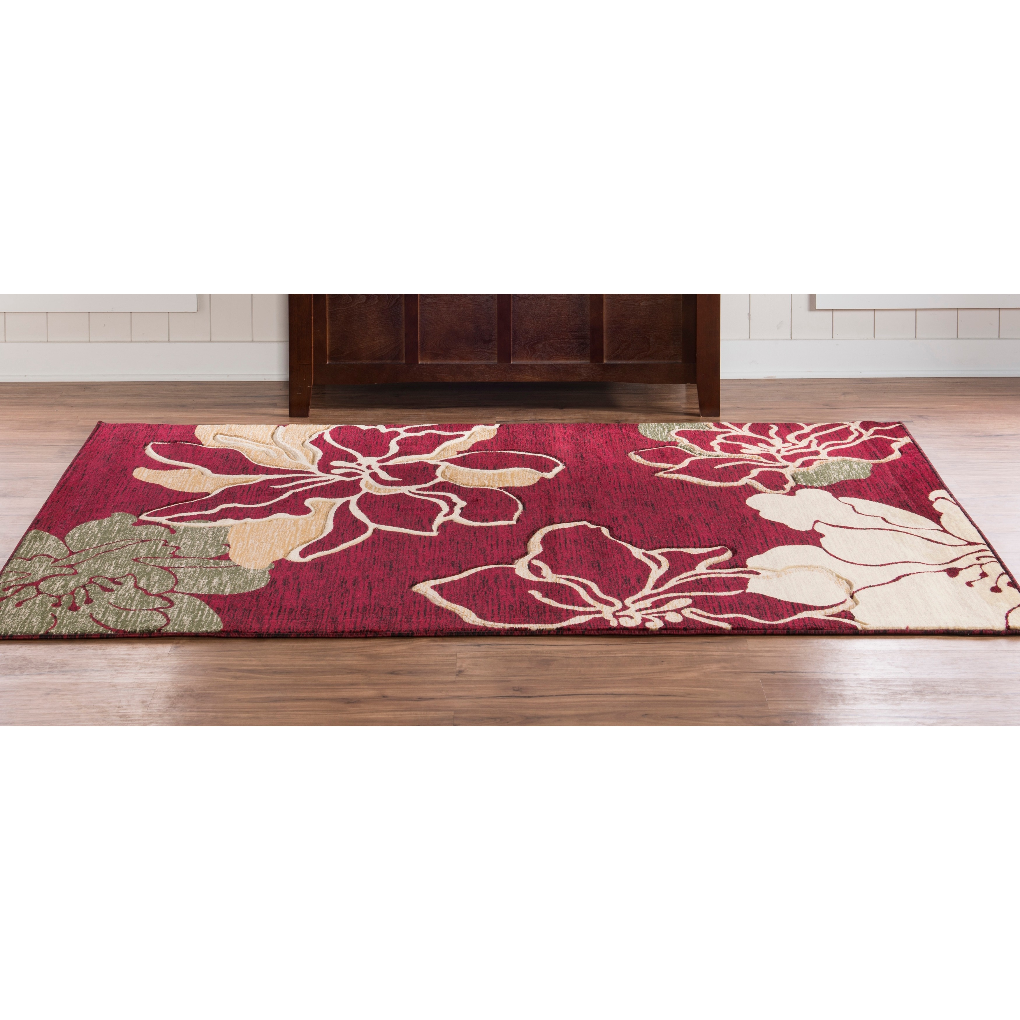 Linon Home Decor Products Inc Milan Red Ivory 5 X 7 7 Rug