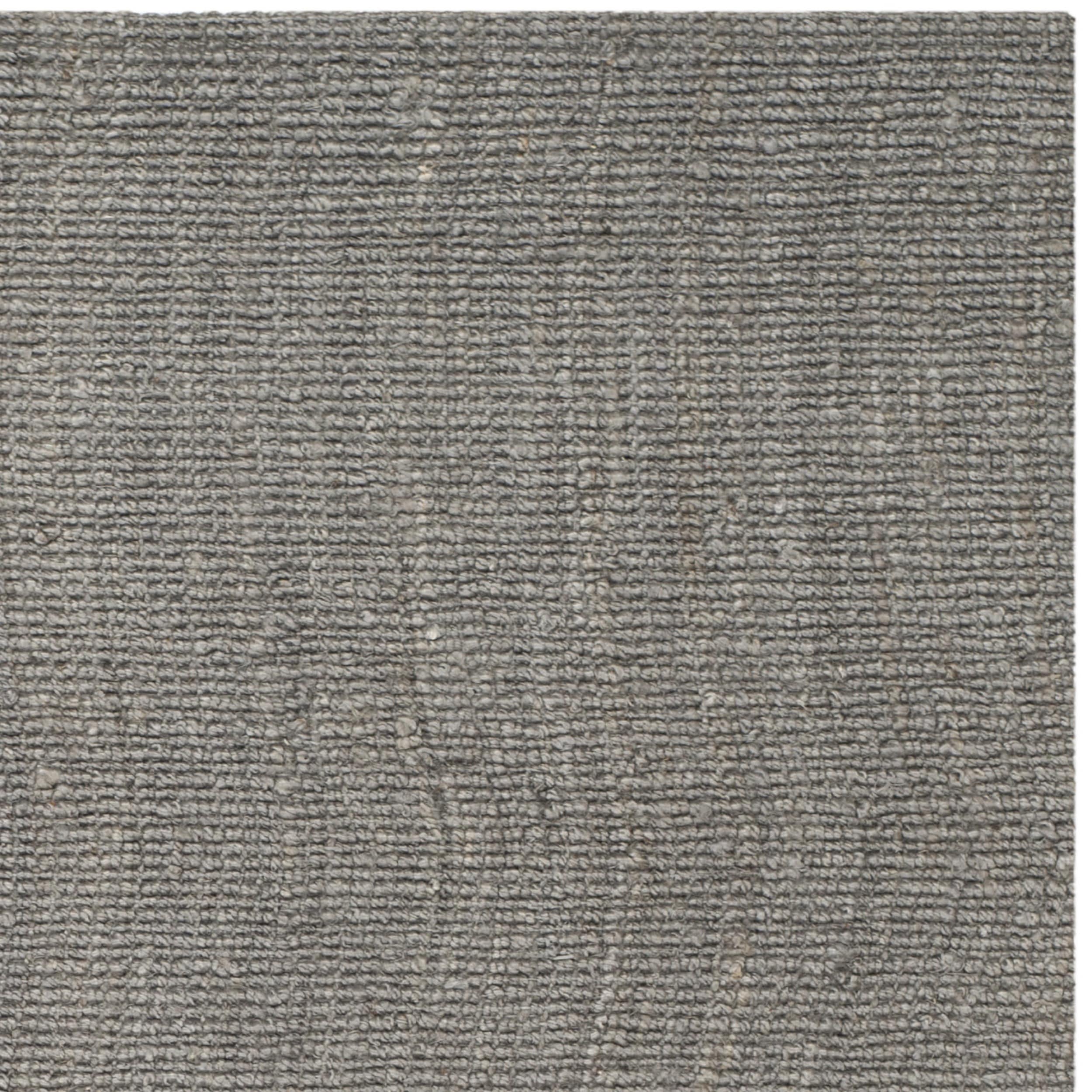 Safavieh Casual Natural Fiber Hand Woven Light Grey Chunky Thick