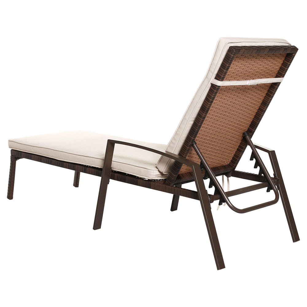 Goplus Set of 2 Patio Rattan Lounge Chairs with Cushions