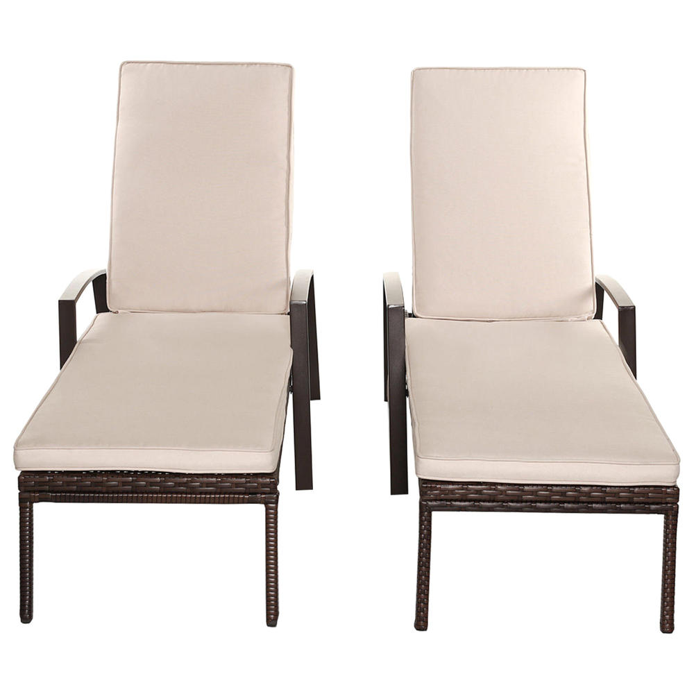 Goplus Set of 2 Patio Rattan Lounge Chairs with Cushions