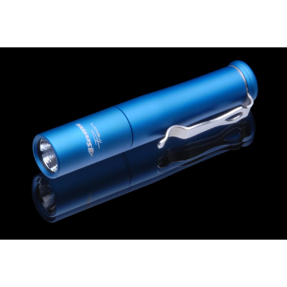 Foursevens  Preon P1 Ultracompact Flashlight, Blue Finish/Cool White LED