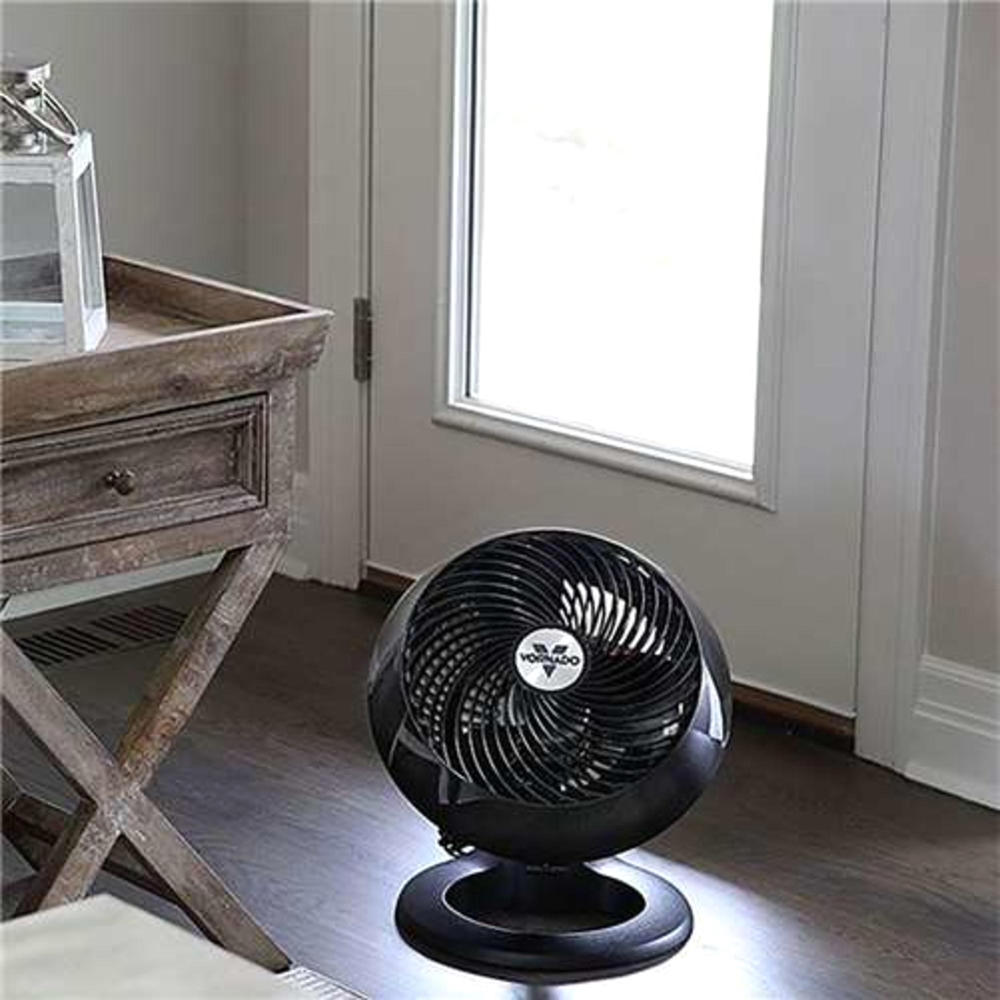 Vornado CR1-0121-06 660 Large 4-Speed Whole Room Air Circulator Floor Fan with Spiral Grill - Black