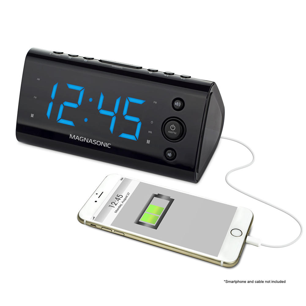 MAGNASONIC EAAC470 USB Charging Alarm Clock Radio for Smartphones