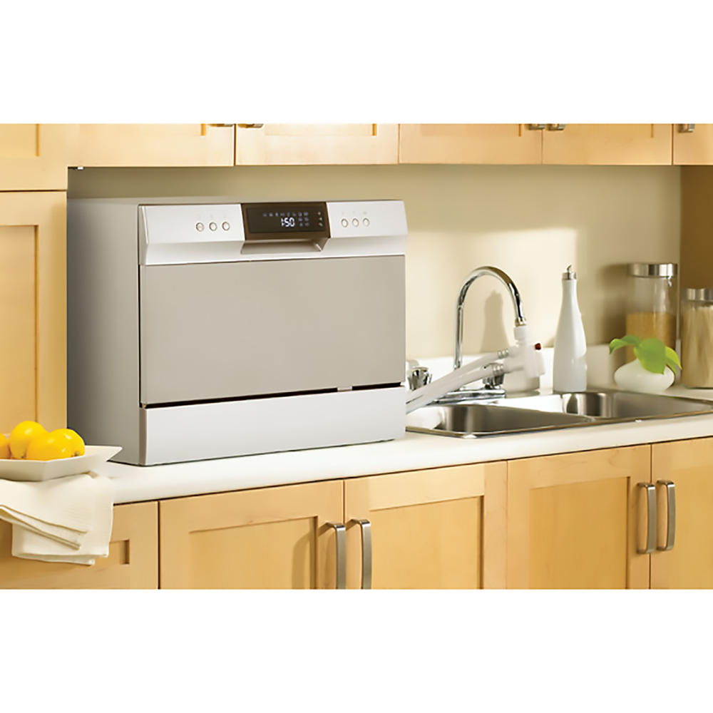 Danby DDW631SDB 6 Place Setting Countertop Dishwasher in Silver