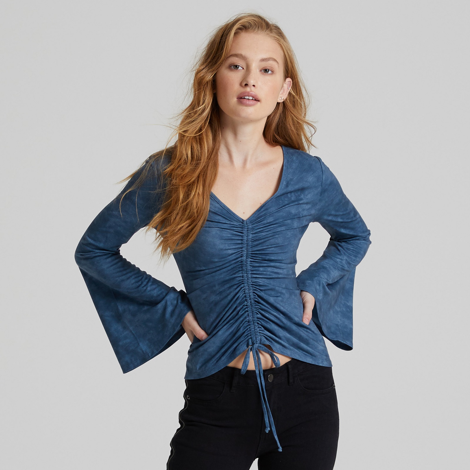 Adam Levine Women's Flare Sleeved Ruched Top, Size: Large, Blue Stone Adam Levine Women's Flare Sleeved Ruched Top, Size: Large, Blue Stone