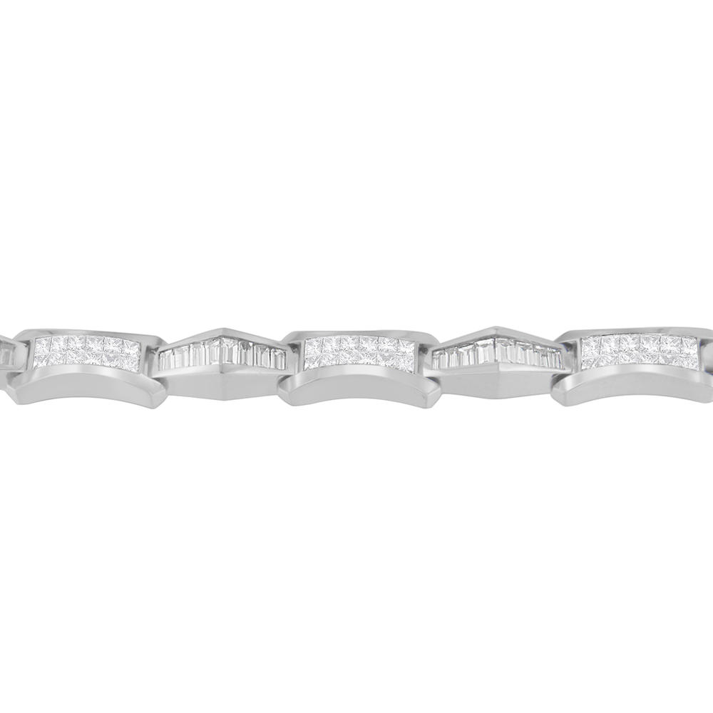 14K White Gold 8.09ct. TDW Baguette and Princess-cut Diamond Bracelet (H-I,SI1-SI2)