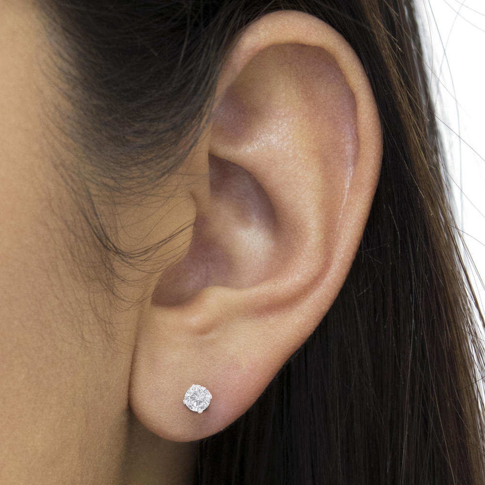14k White Gold 0.5ct. TDW Solitaire Diamond Stud Earrings (G-H,I1-I2)