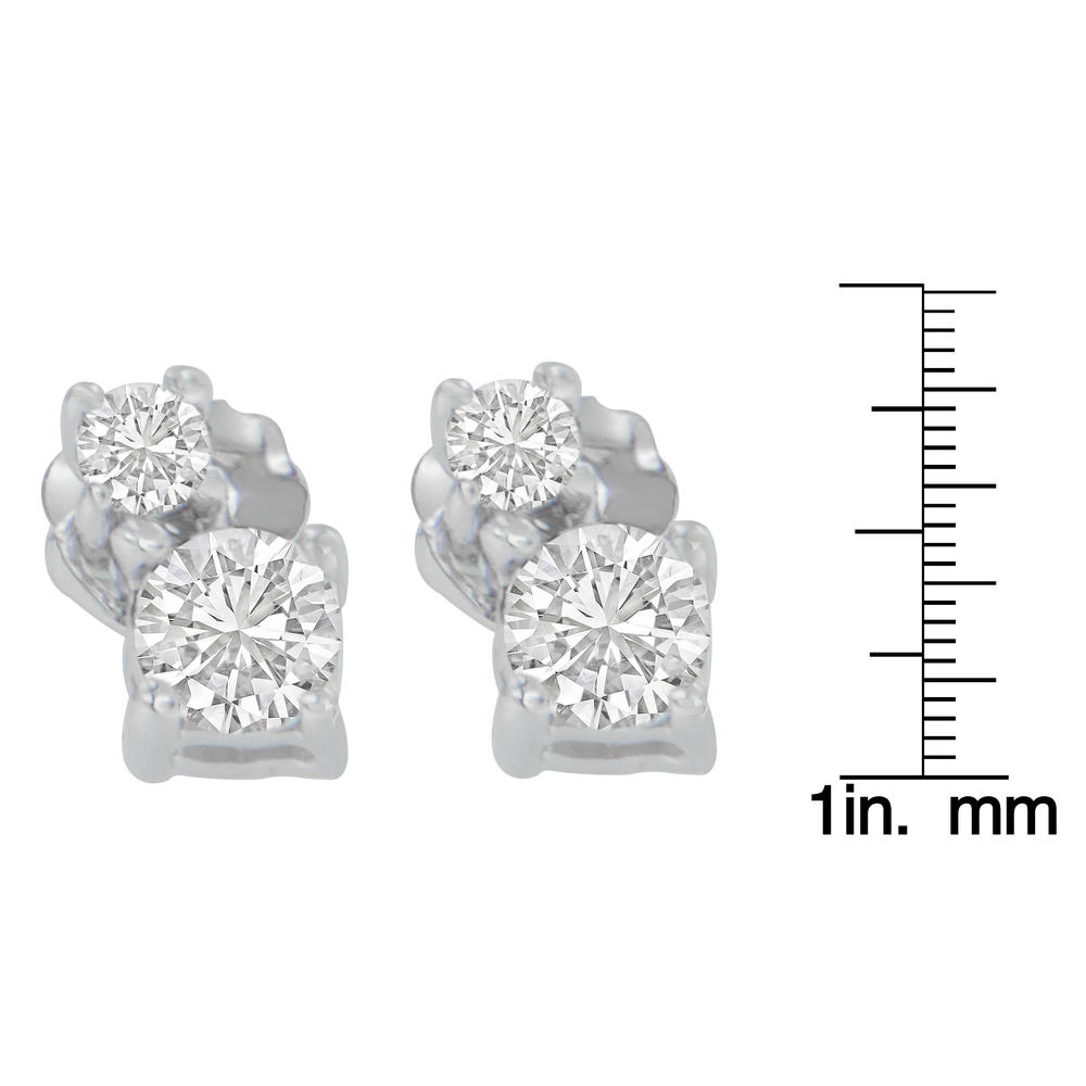 14K White Gold 0.5 CTTW Round Cut Diamond Earrings (H-I, SI2-I1)