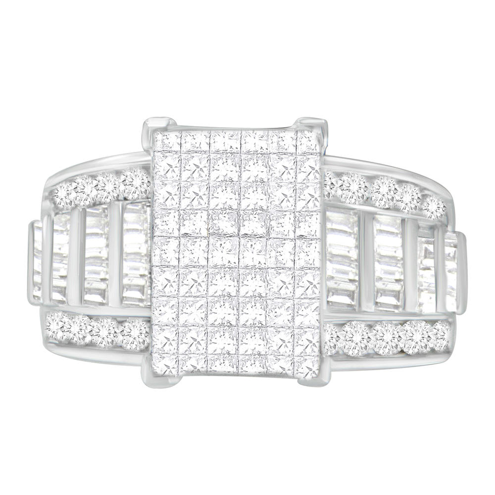 10K White gold 2 CTTW Round, Baguette and Princess Cut Diamond Ring(H-I, SI2-I1)