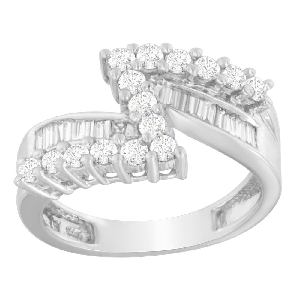 14K White Gold 1 CTTW Round and Baguette-cut Diamond Ring (G-H, SI2-I1)