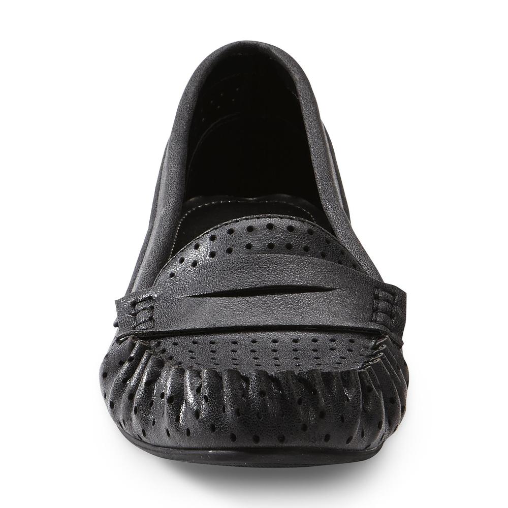 Route 66 Women's Stacy Black Perforated Moccasin Loafer