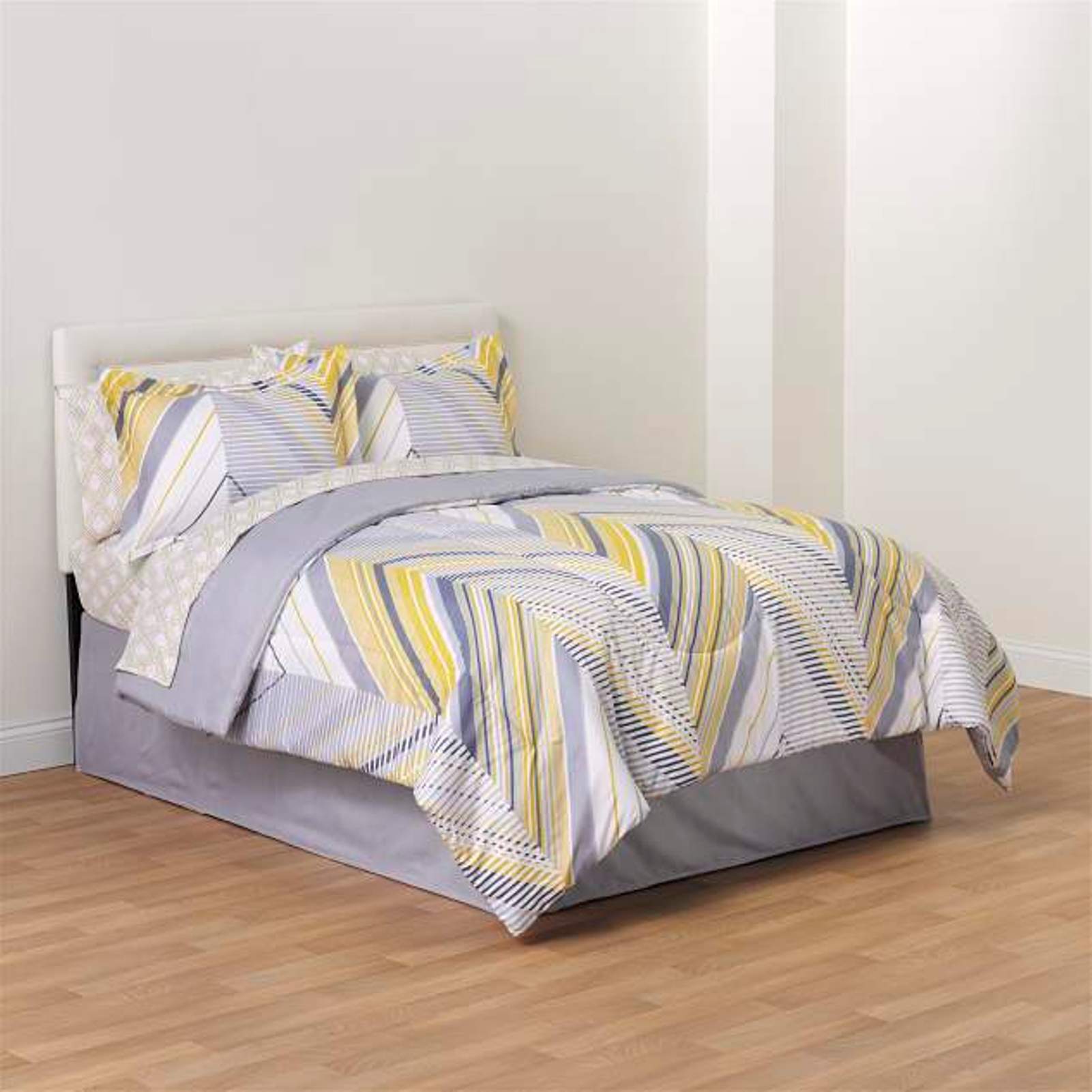 Essential Home Complete Comforter Bed Set Kenmare
