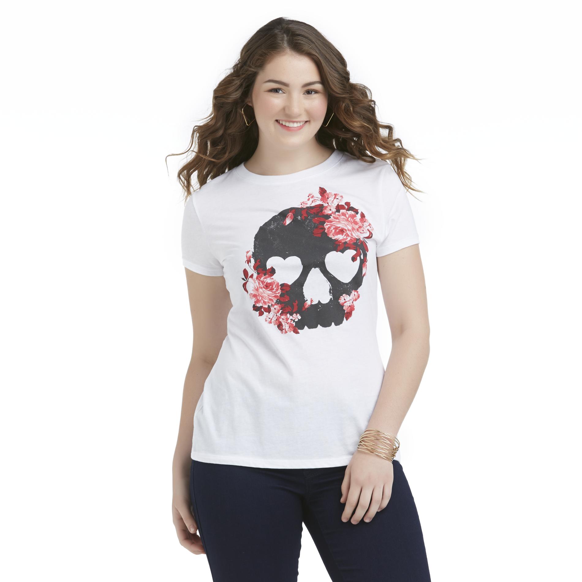 Junior's Plus T-Shirt - Floral Skull Print