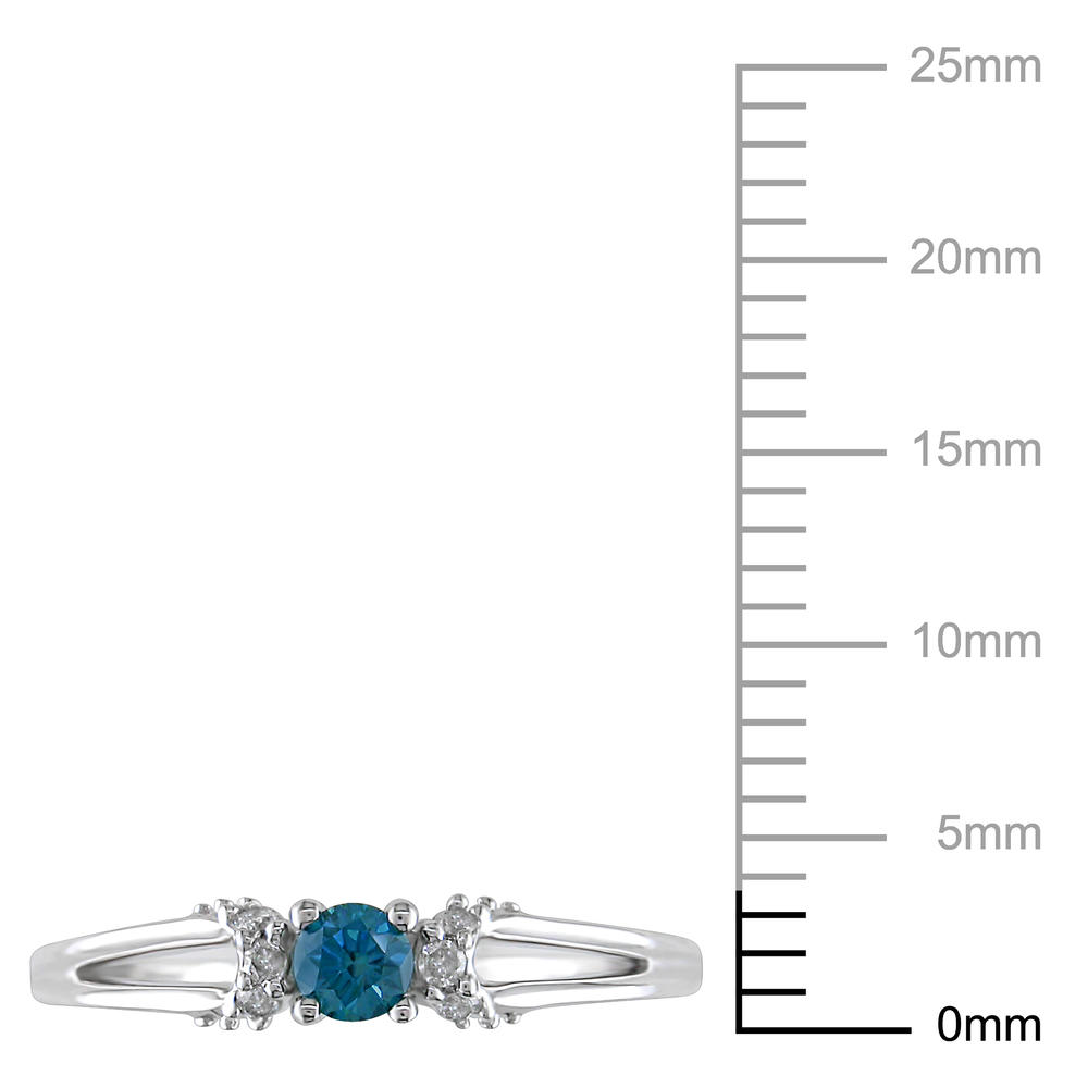 10k White Gold 0.20 CTTW Blue and White Diamond Solitaire Ring
