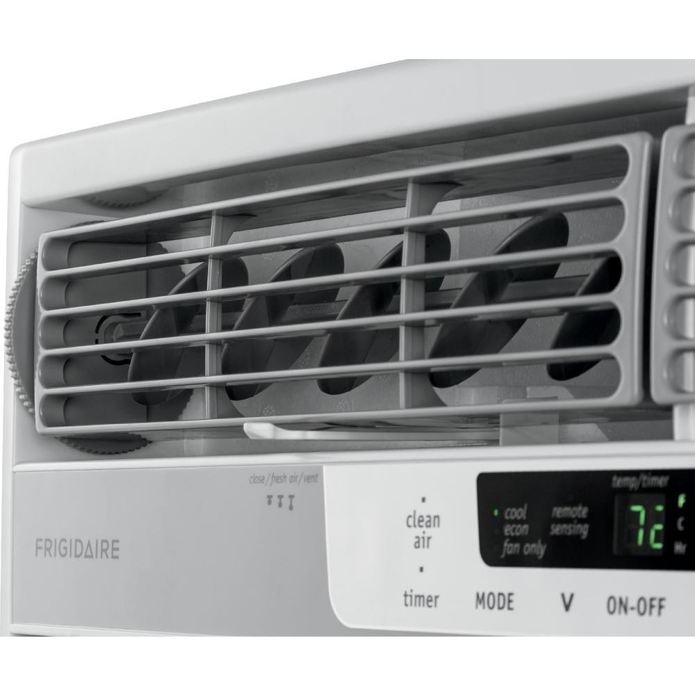 Frigidaire FFRE1533Q1 15,100 BTU 115V Window-Mounted Median Air Conditioner with Temperature Sensing Remote Control