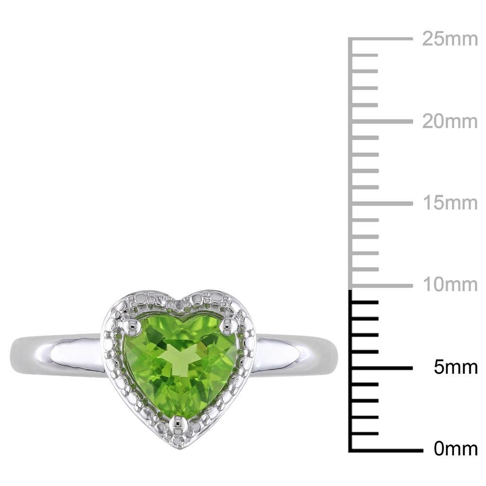 Amour 1 1/3 Carat T.G.W. Peridot Heart Ring in Sterling Silver