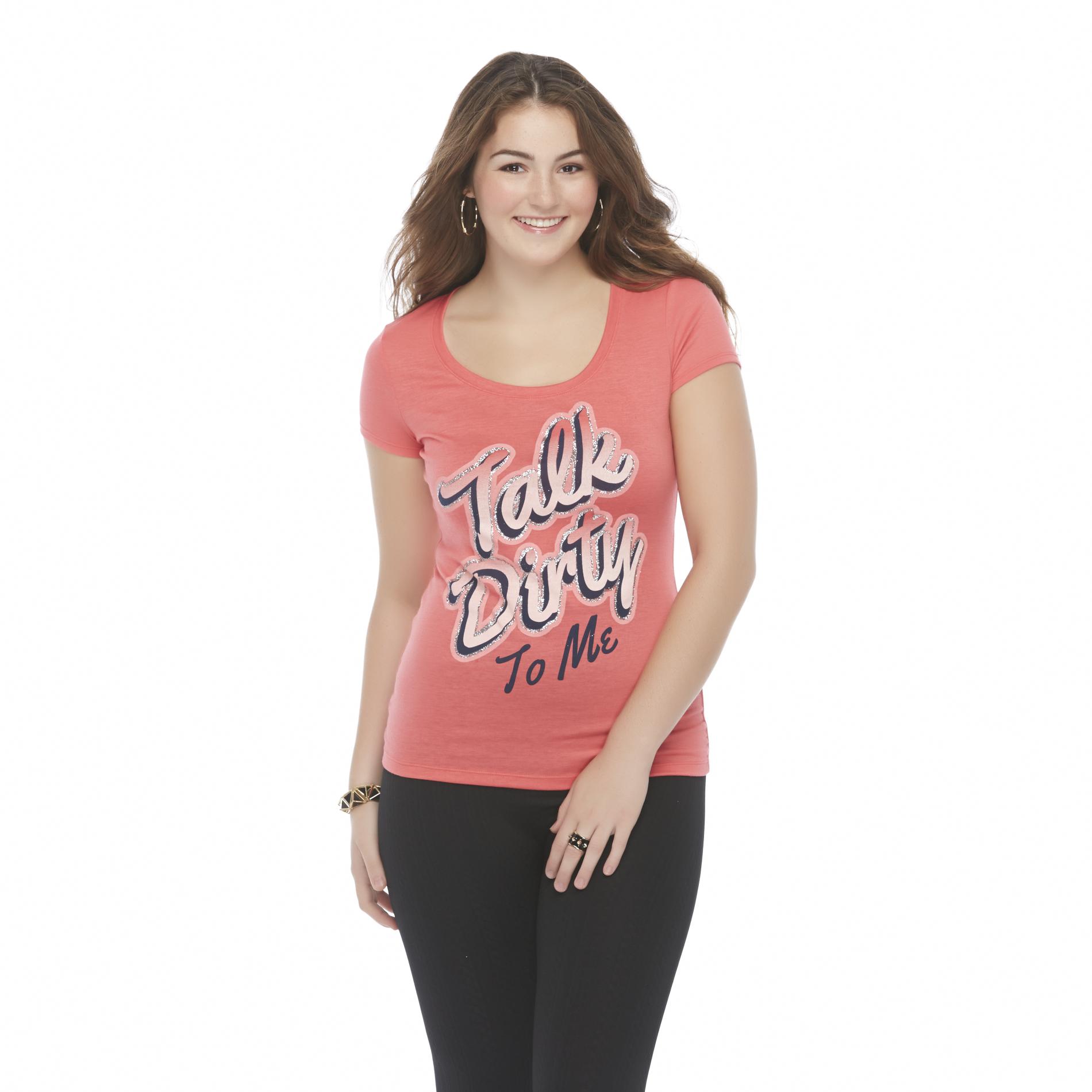 Junior's Plus V-Neck Graphic Top - Talk Dirty To Me