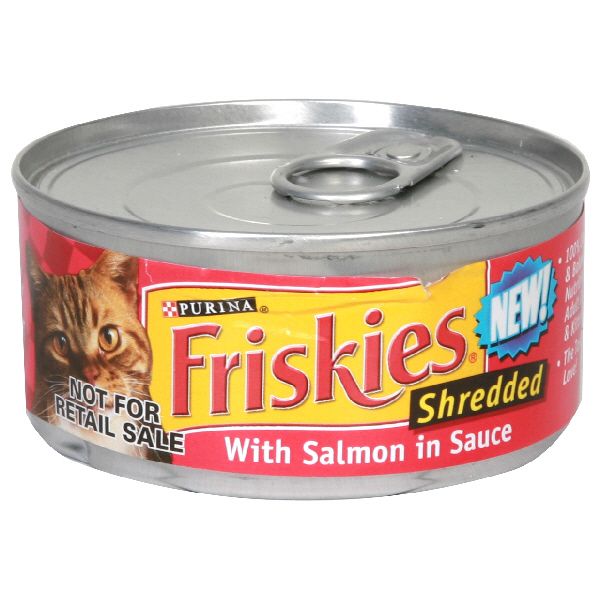 Friskies Wet Savory Shreds with Salmon in Sauce Cat Food 5.5 oz. Can