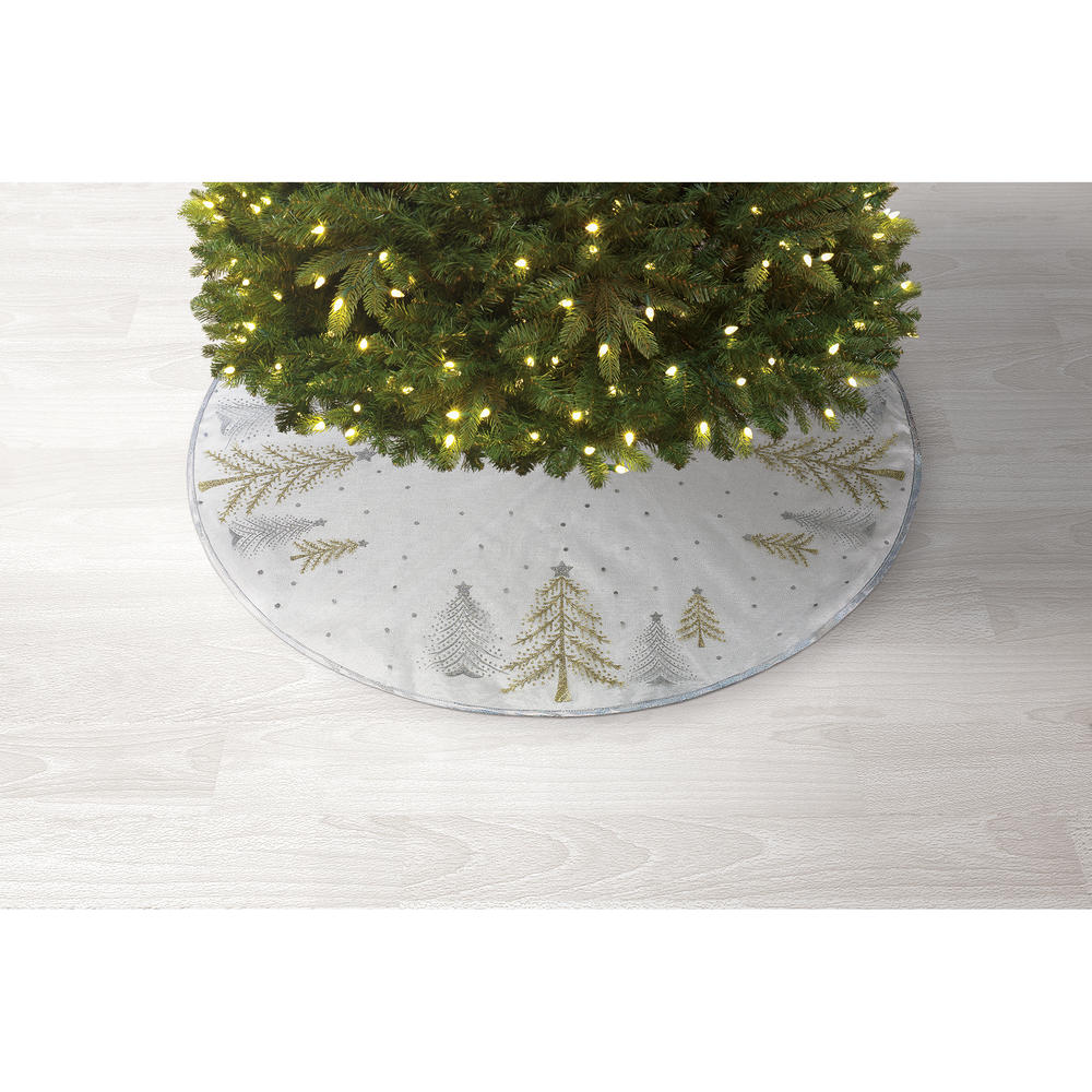 DONNER & BLITZEN Gold and Silver Tree Christmas Tree Skirt 48"