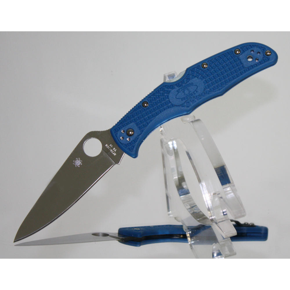 Spyderco Endura4 Lightweight Blue FRN Plainedge Knife