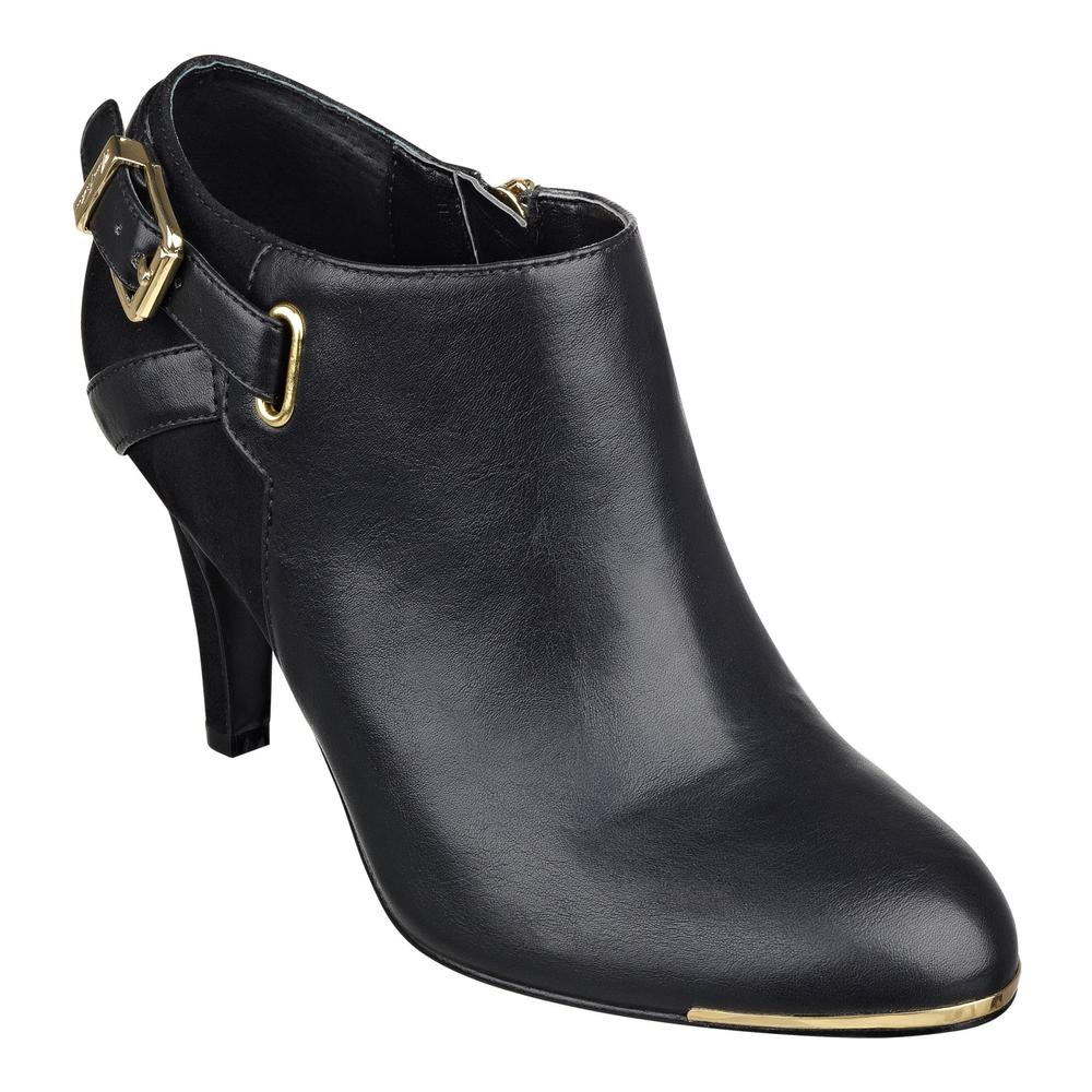Marc Fisher Women's Cyril 3 Black Ankle Bootie