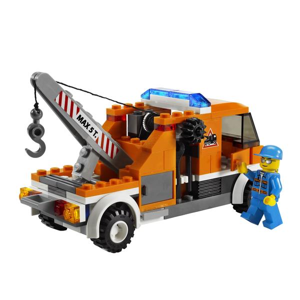 LEGO CITY Tow Truck #7638 - Toys & Games - Blocks & Building Sets ...