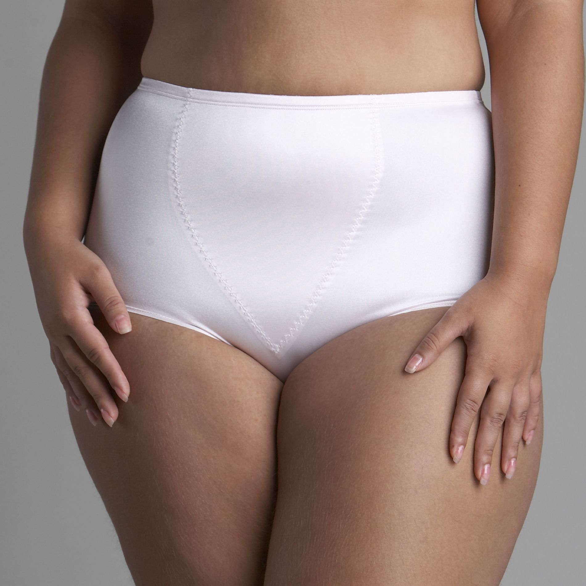 Slim Shape V-Panel Brief Panty