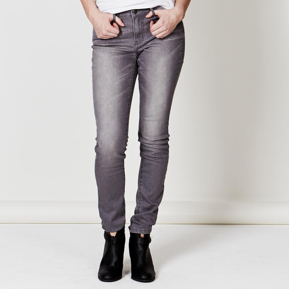 Adam Levine Women&#8217;s Skinny Fit Mid-Rise Jeans