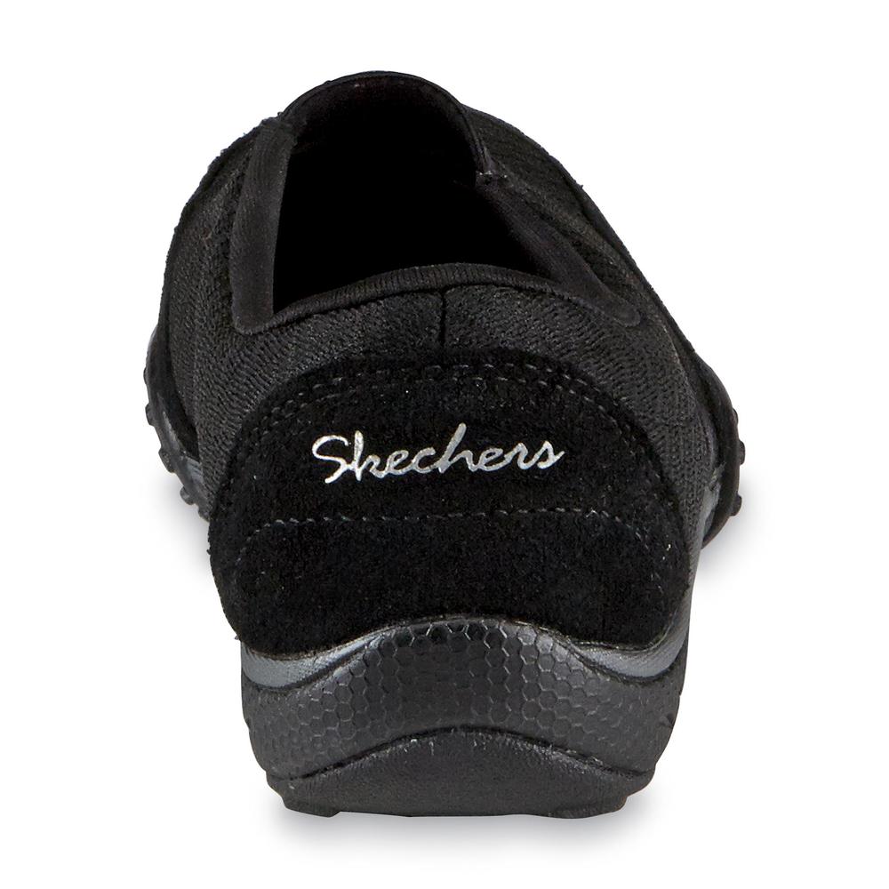 Skechers Women's Relaxed Fit Breathe Easy Resolution Black Memory Foam Sneaker
