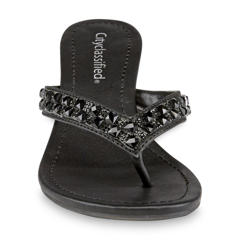 Delicious Women's Klaudia Black Wedge Flip-Flop Sandal
