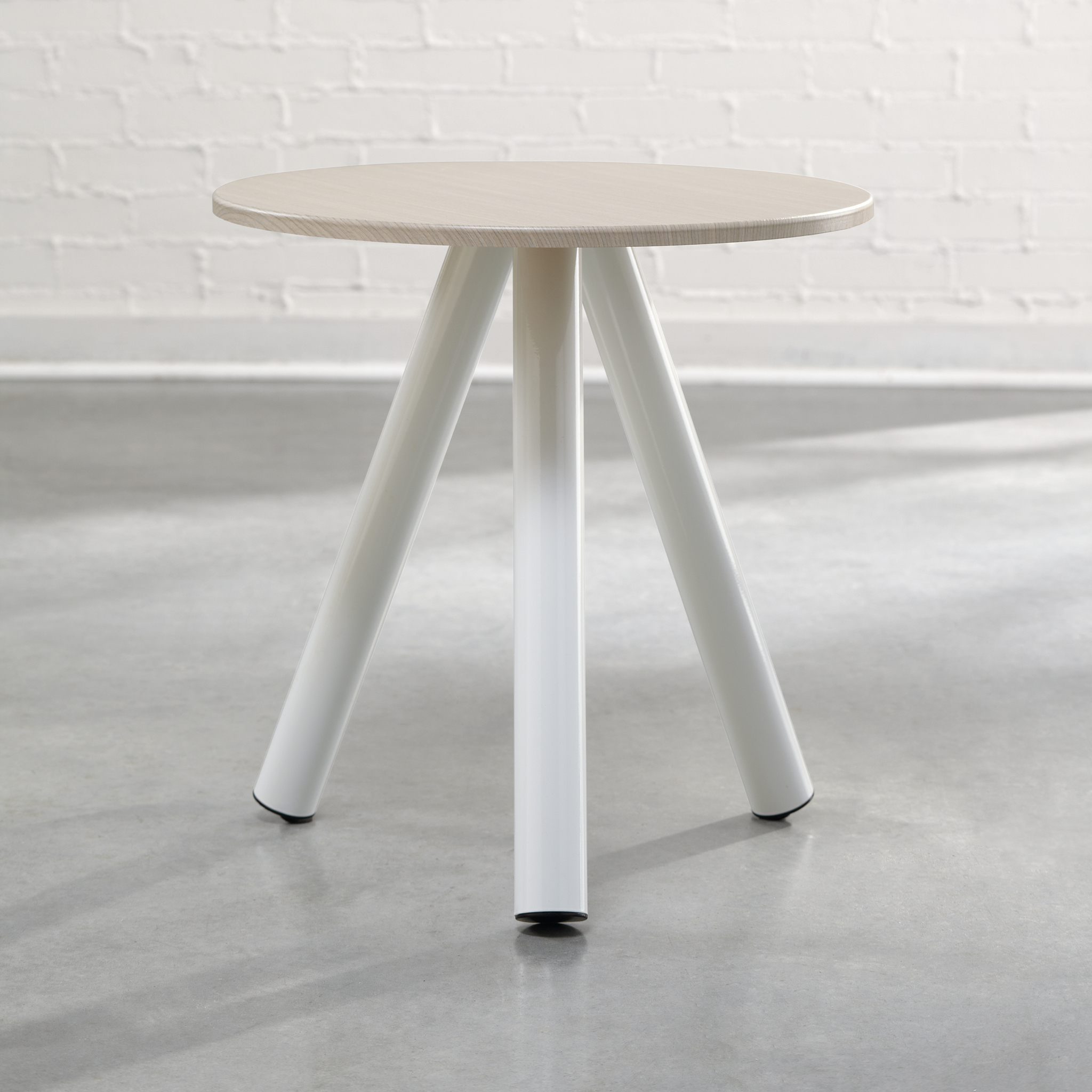 Sauder Soft Modern Side Table