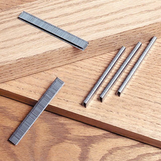 Craftsman 1/4 in. Crown Staples, 18 ga. 3/4 in. Long, Box of 5000