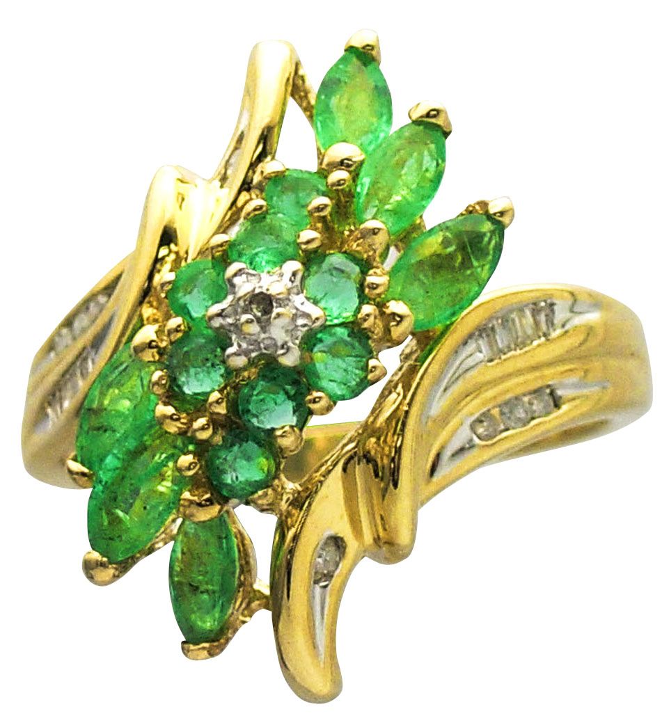 10K Gold Emerald Ring with Diamond Accents_in Size 7