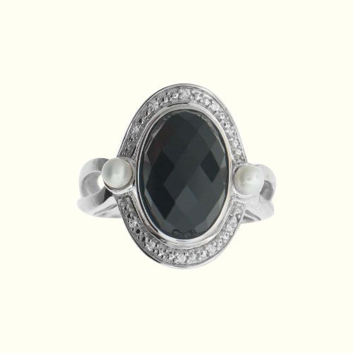 Onyx, Pearl and Diamond Ring. 10K White Gold