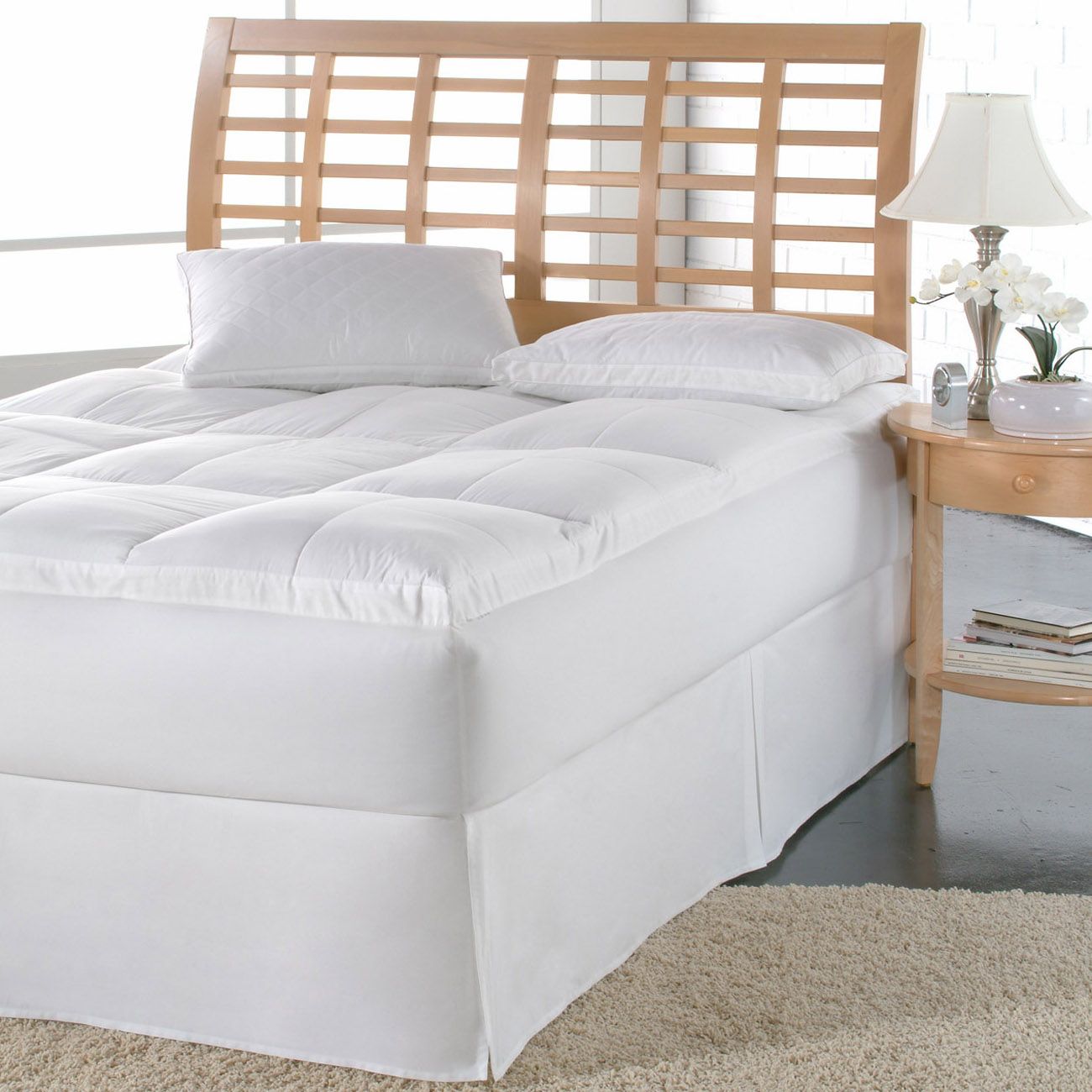 OOdles Mattress Topper with Skirt