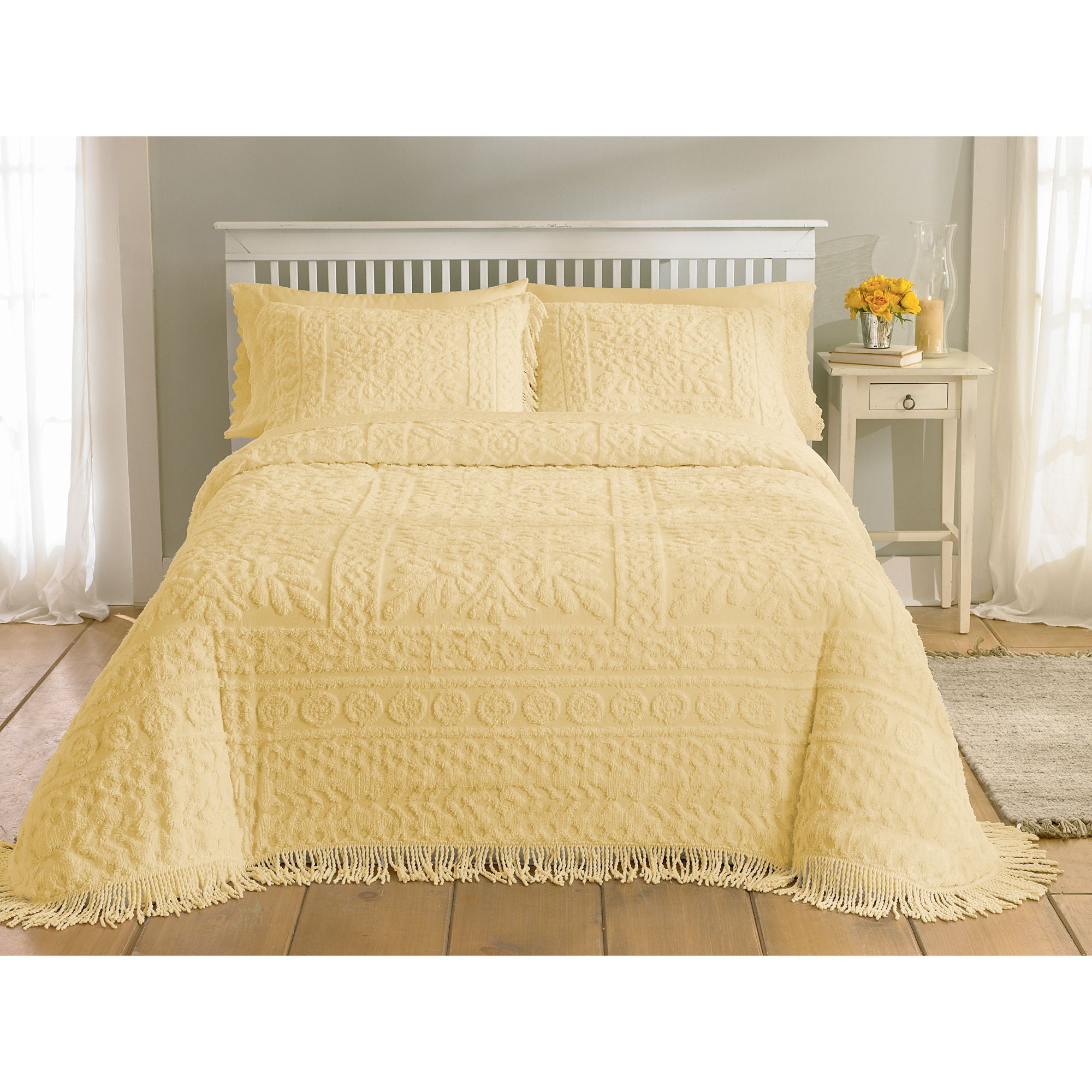 Country Living Chenille Yellow Bedspread