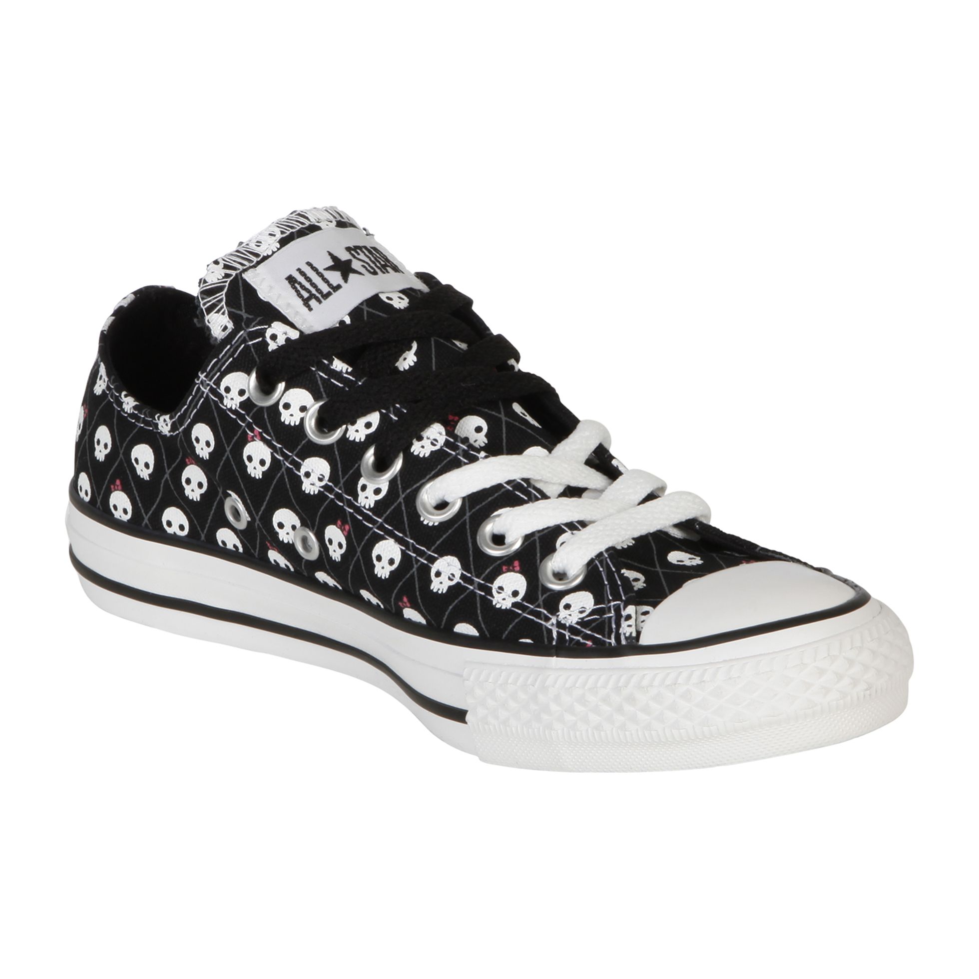 converse chuck taylor skull