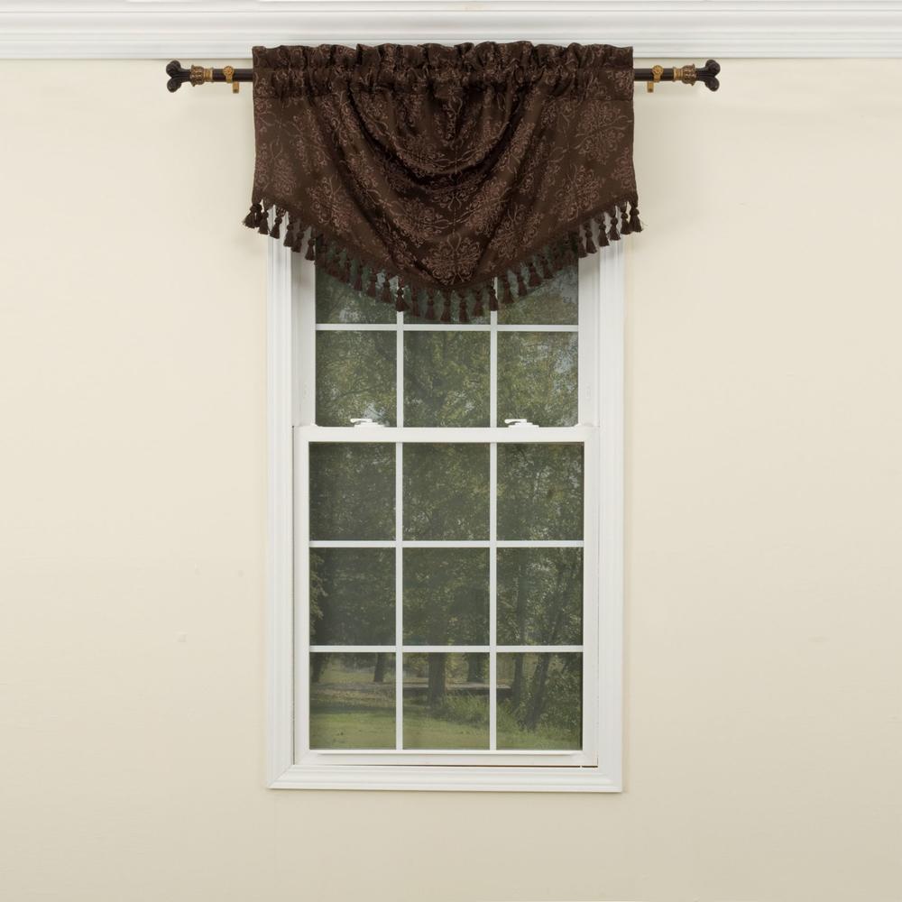 Country Living 45 in. x 29 in. Cambridge Damask Trumpet Valance