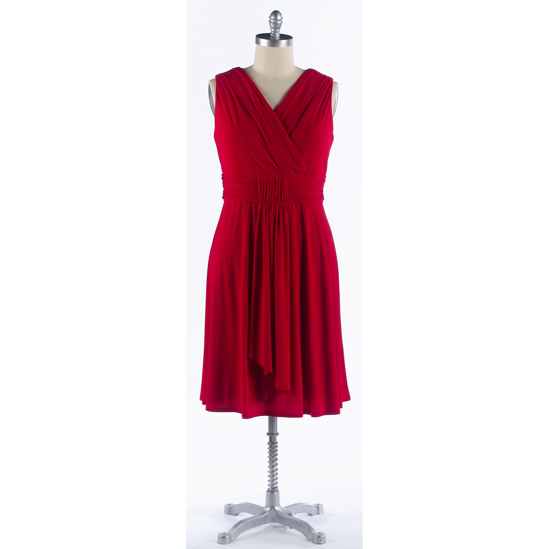 Elizabeth Howard Women&#39;s Plus Sleeveless Drape Front Dress